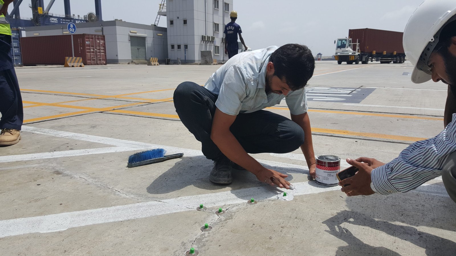 Flexible Crack Sealant Application