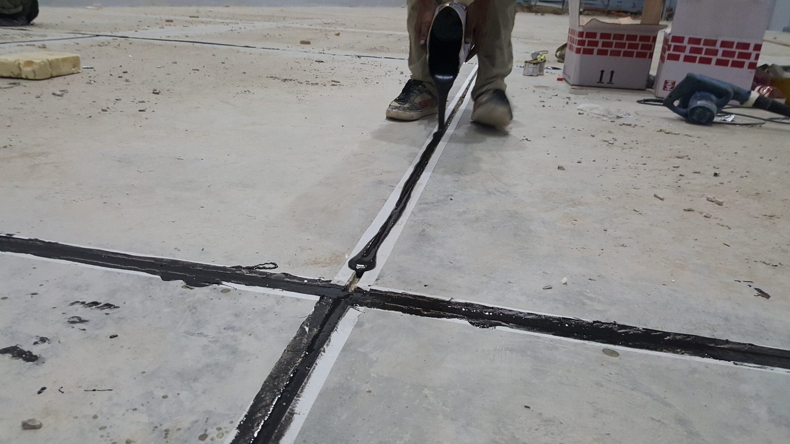 Polysulphide Expansion Joint Filling